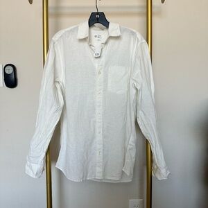 GAP New with Tags Linen-Blend Standard Fit Button Up Shirt